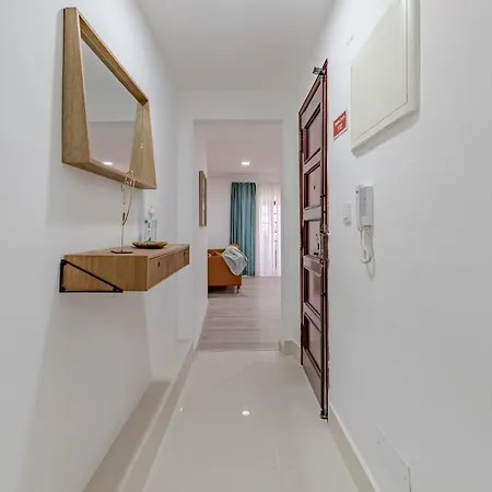 Apartment Good Vibes